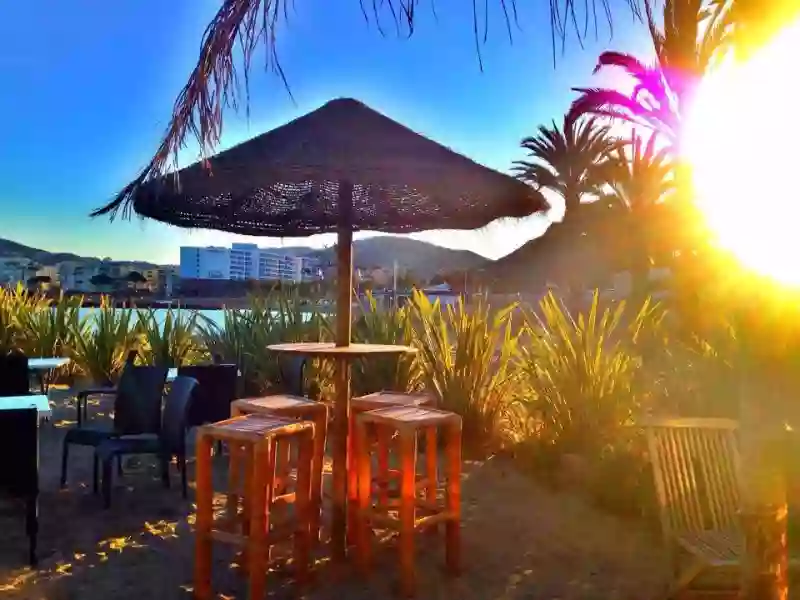 Bar D'été - La Plage - Restaurant Mandelieu La Napoule - Restaurant Bord de Mer Cannes